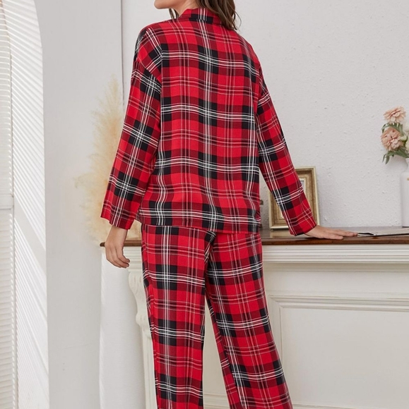 Red Plaid Pajamas S - XL - Picture 3 of 4